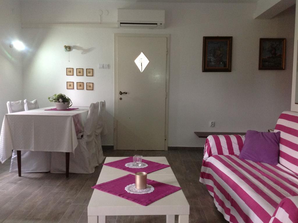 Holiday House Altea 반졸레 객실 사진